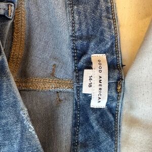 Good American Classic Denim Jeans